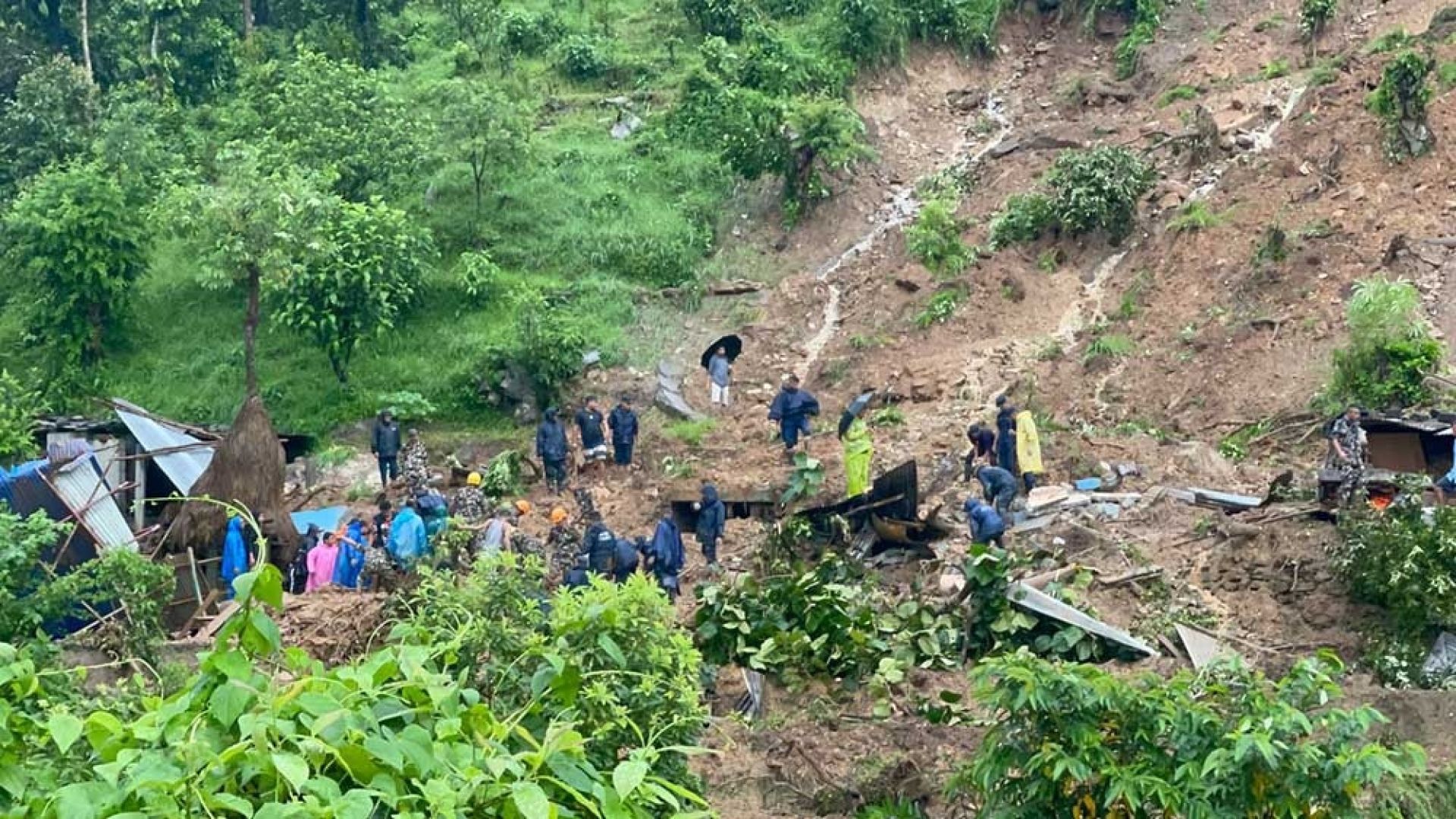 इलाममा बाढी र पहिरोमा परेर मृत्यु हुनेको संख्या ३७ पुग्यो
